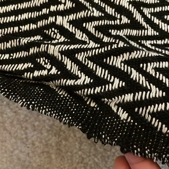 Woven black and white India bedspread blanket tablecloth boho tribal - Picture 5 of 7